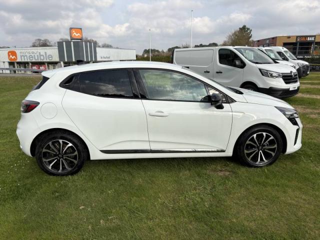 Renault Clio image 6