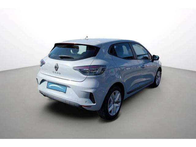 Renault Clio image 2