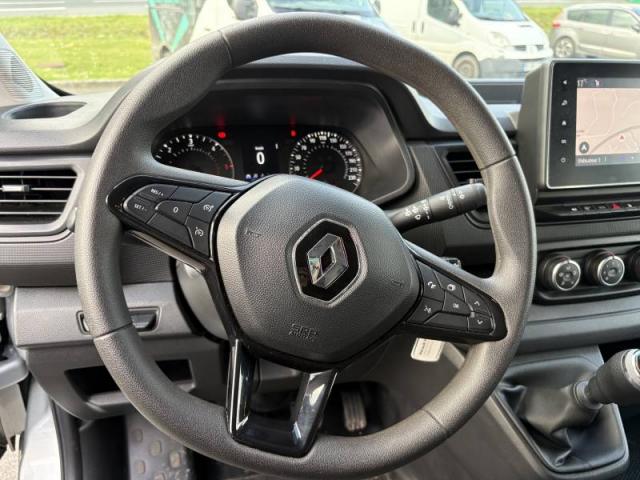 Renault Trafic image 7