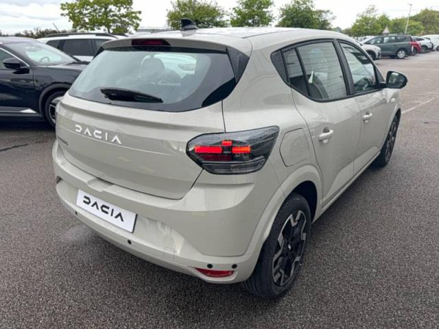 Dacia Sandero image 3