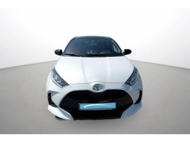 Toyota Yaris image 2