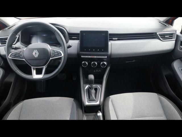 Renault Clio image 2