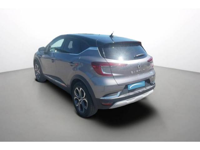 Renault Captur image 2