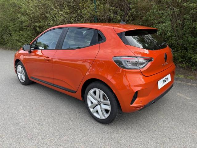 Renault Clio image 1
