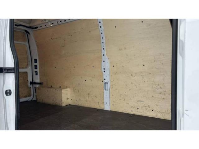 Renault Master image 4