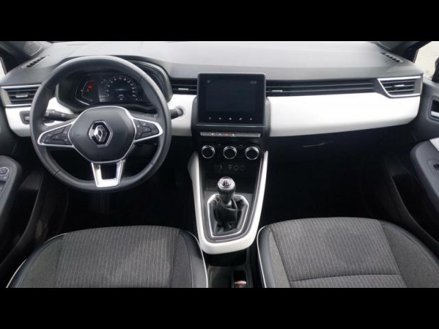Renault Clio image 2