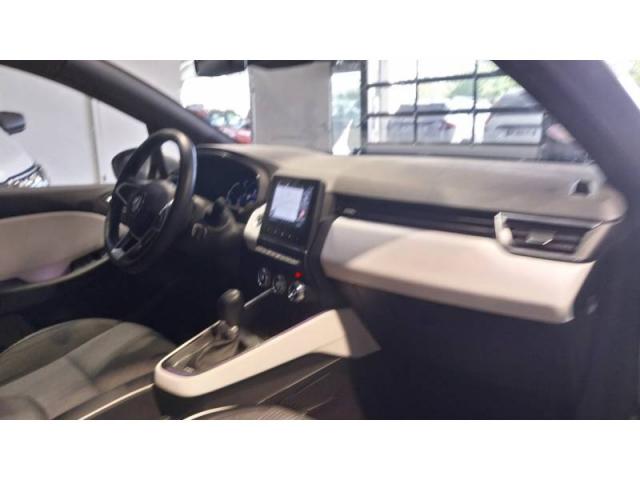 Renault Clio image 6