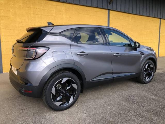 Renault Captur image 6