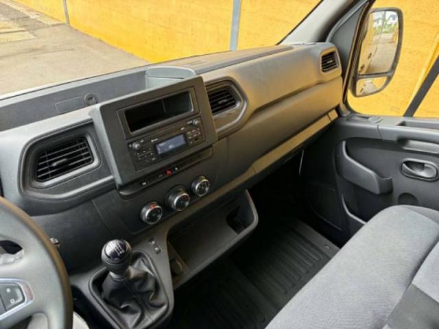 Renault Master image 6