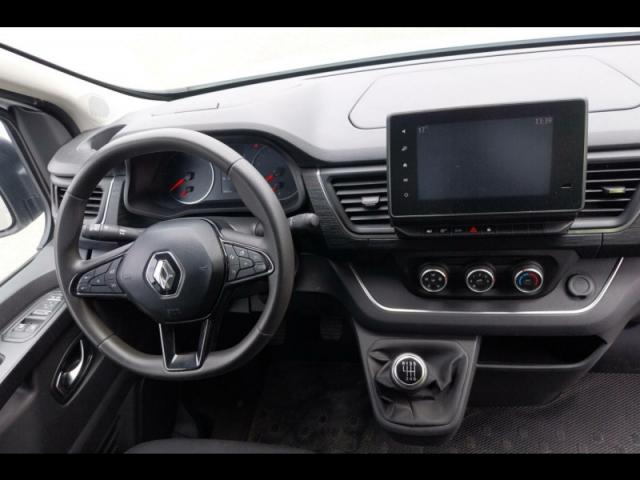 Renault Trafic image 8