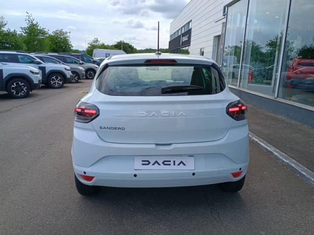 Dacia Sandero image 1