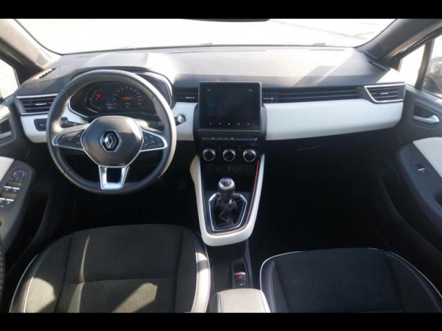 Renault Clio image 2