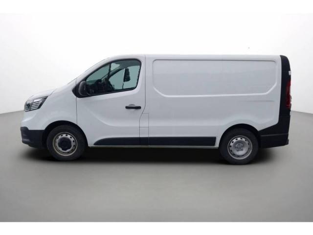 Renault Trafic image 2