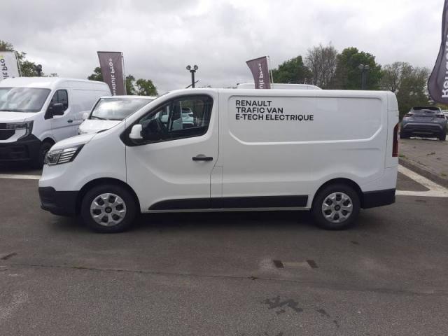 Renault Trafic image 1