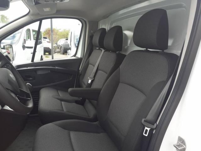 Renault Trafic image 4
