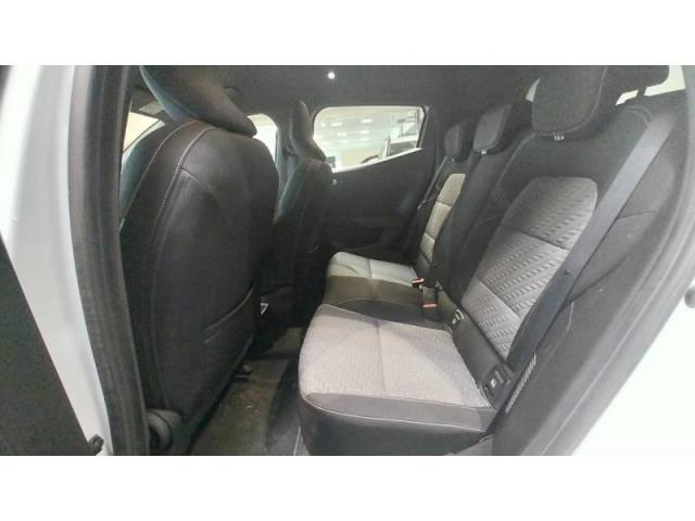 Renault Clio image 7