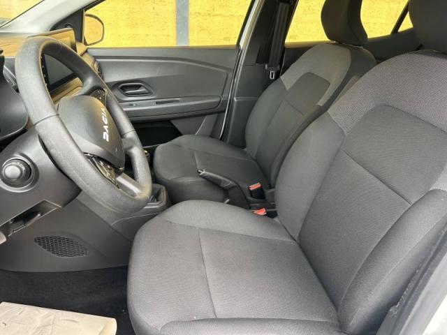 Dacia Sandero image 1