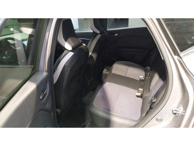 Renault Captur image 4