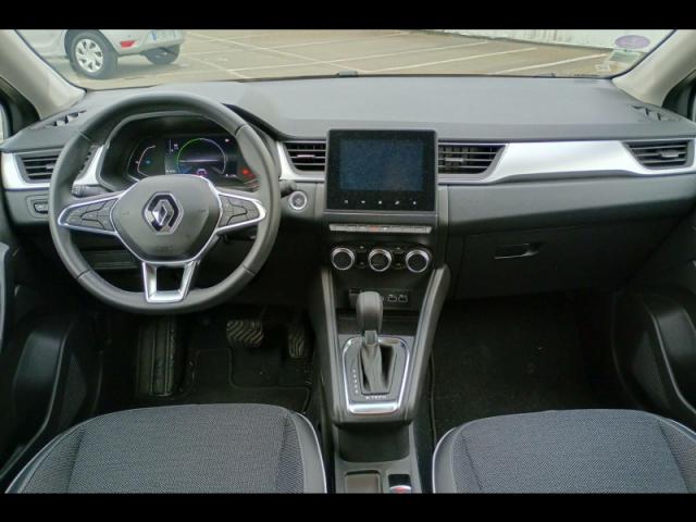 Renault Captur image 1
