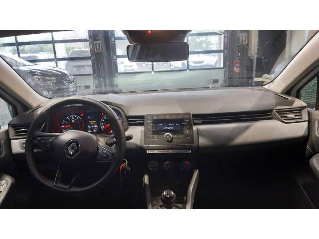 Renault Clio image 8