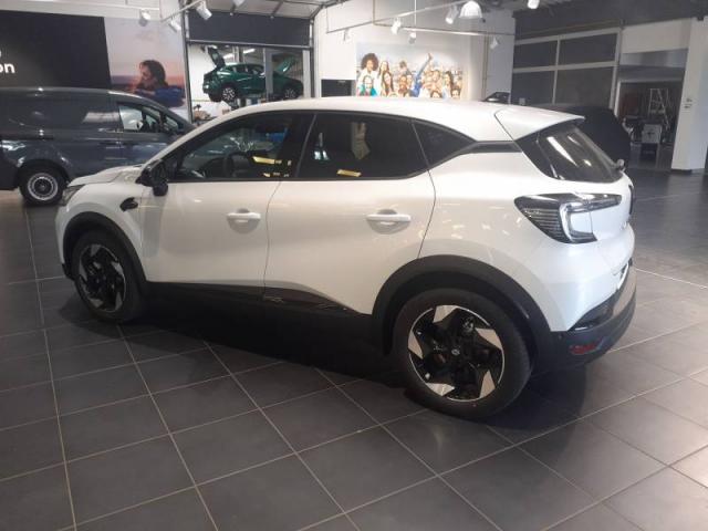 Renault Captur image 9