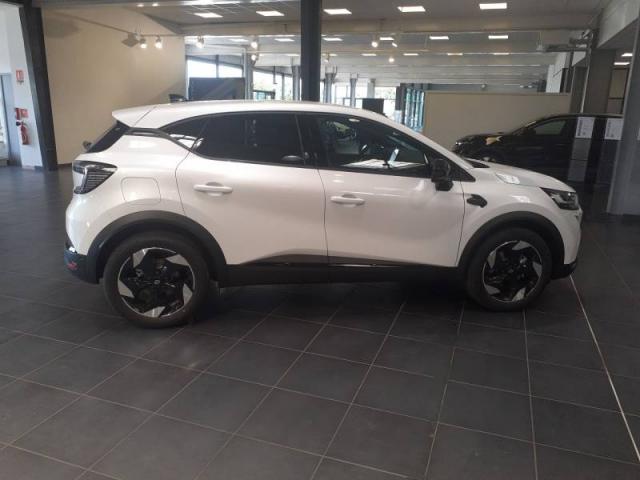 Renault Captur image 3