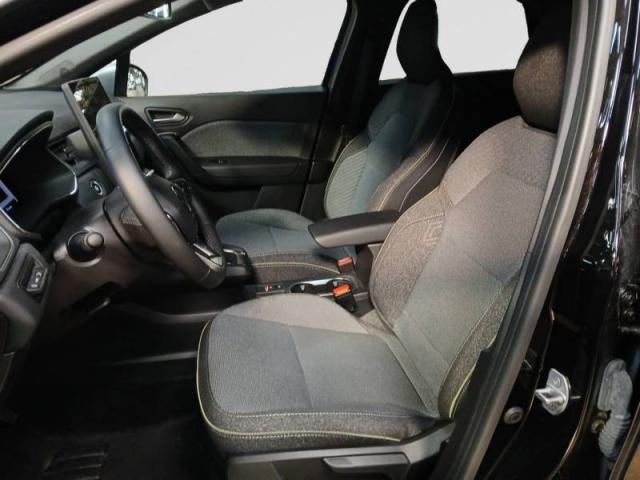 Renault Captur image 1