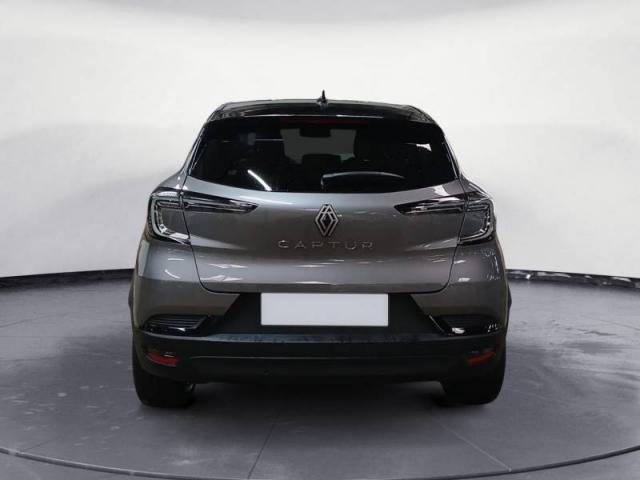 Renault Captur image 9