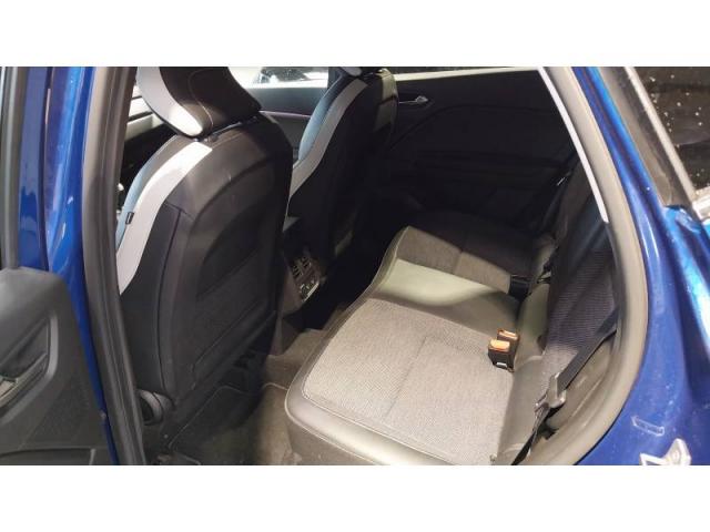 Renault Captur image 8