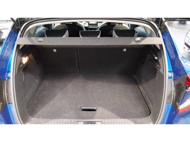 Renault Captur image 9