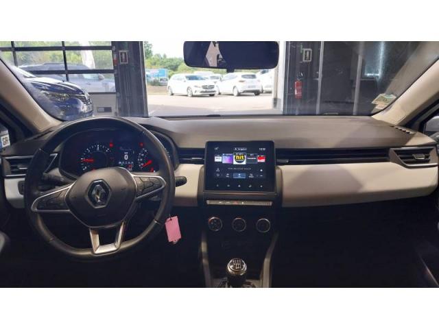 Renault Clio image 9