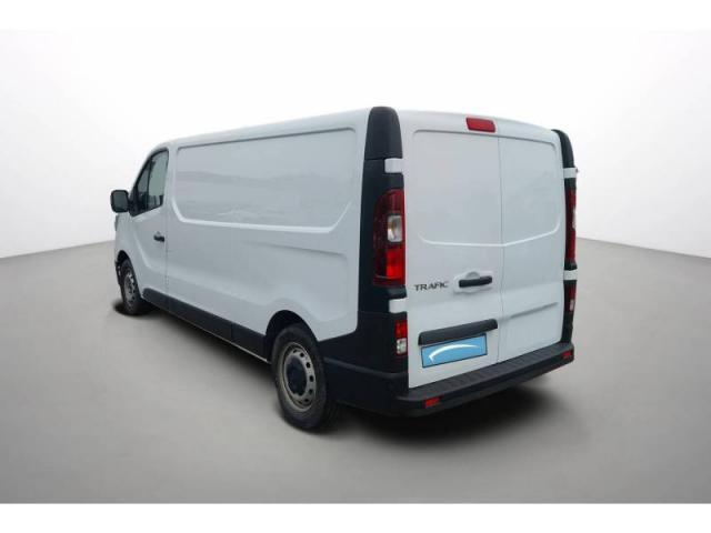Renault Trafic image 2