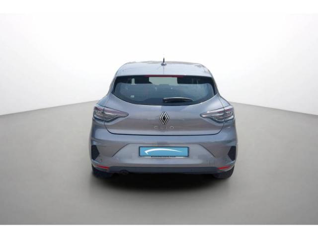 Renault Clio image 8