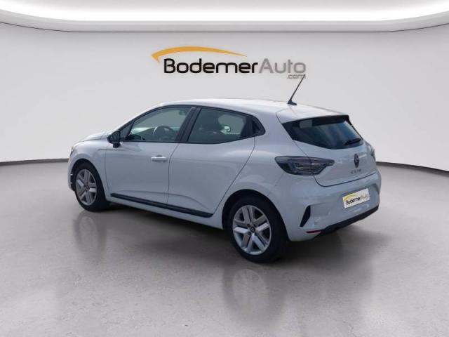 Renault Clio image 2