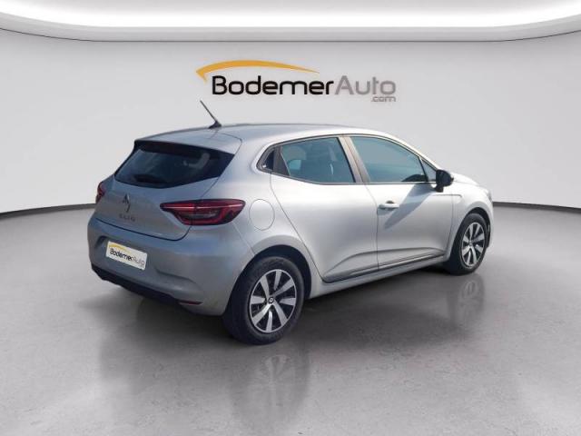 Renault Clio image 2