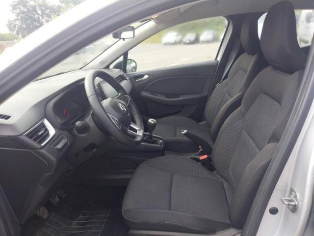 Renault Clio image 9