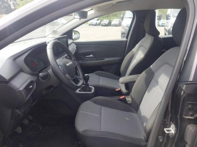 Dacia Sandero image 6