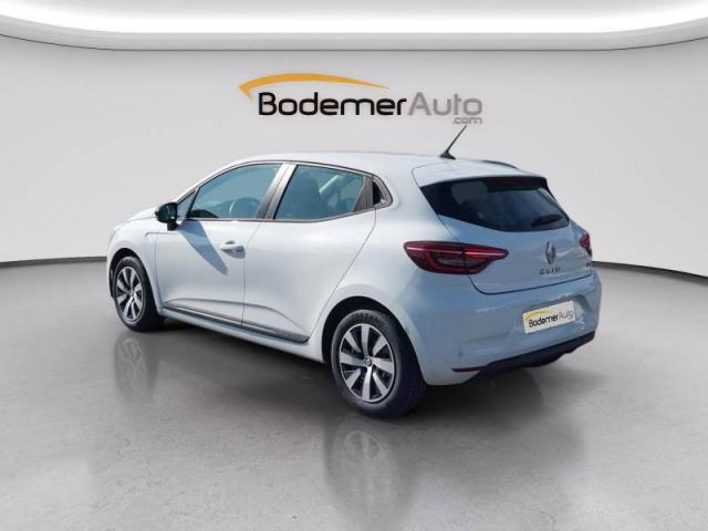 Renault Clio image 2
