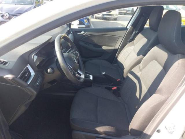 Renault Clio image 9