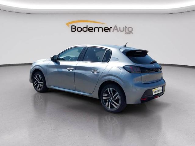 Peugeot 208 image 1