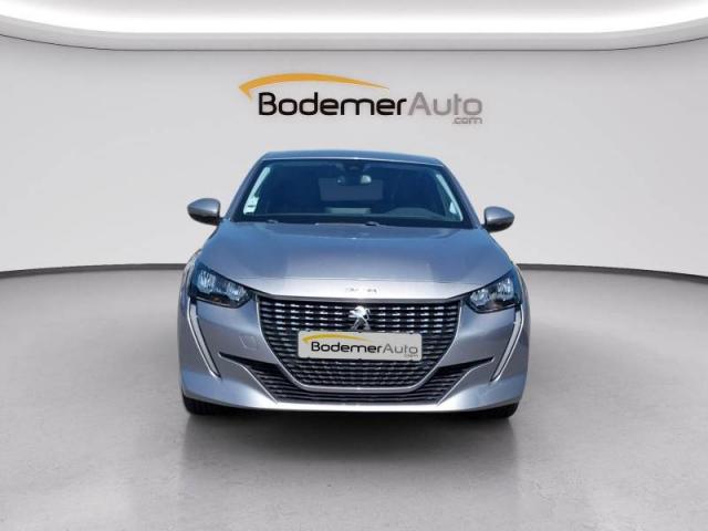 Peugeot 208 image 9