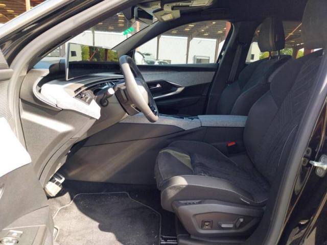 Peugeot 5008 image 6