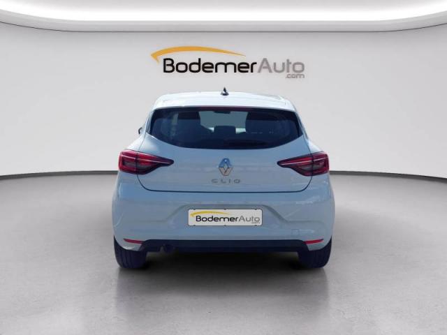 Renault Clio image 6