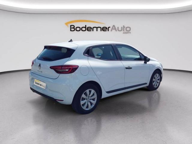 Renault Clio image 9