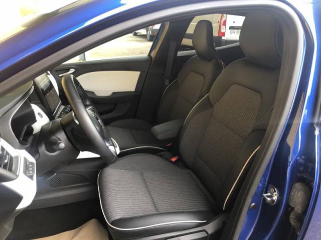 Renault Clio image 9