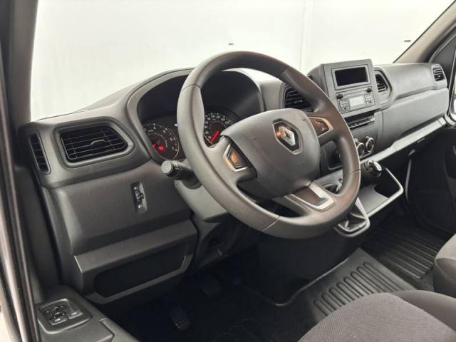 Renault Master image 3