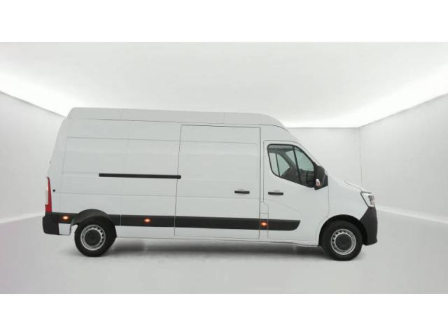 Renault Master image 8