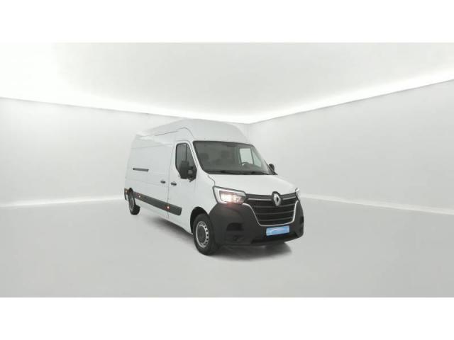 Renault Master image 2