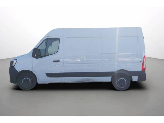 Renault Master image 2