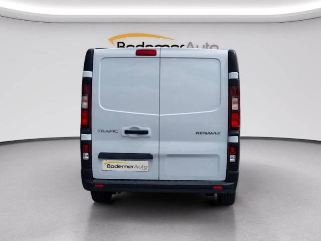 Renault Trafic image 9